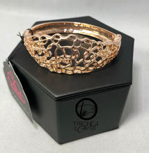Load image into Gallery viewer, Airy Asymmetry- Rose Gold