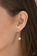 Load image into Gallery viewer, Knockout Queen- Gold